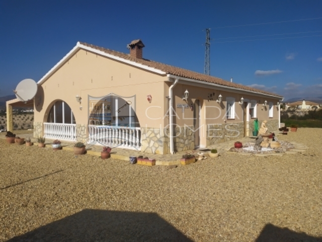 cla7356 Villa Especial: Resale Villa for Sale in Partaloa, Almería