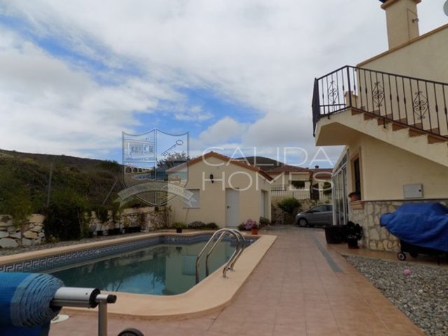 cla7362 Villa Kandela: Resale Villa for Sale in Arboleas, Almería