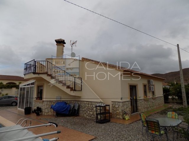 cla7362 Villa Kandela: Resale Villa for Sale in Arboleas, Almería
