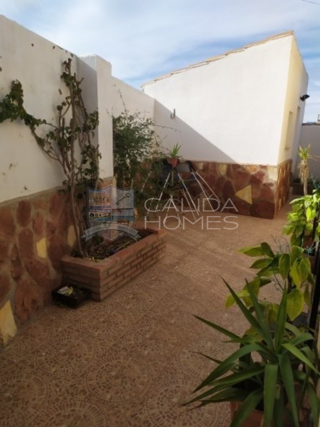 cla7365 Villa Reya de Sol: Resale Villa for Sale in Arboleas, Almería