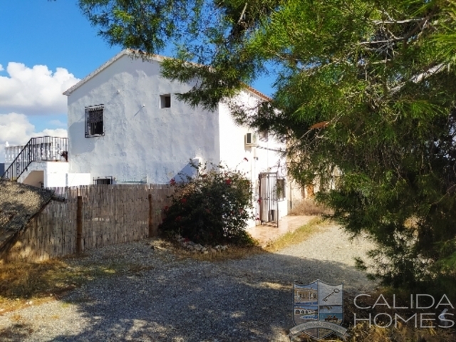 cla7366 Cortijo Hermosa: Semi-Detached Property for Sale in Arboleas, Almería