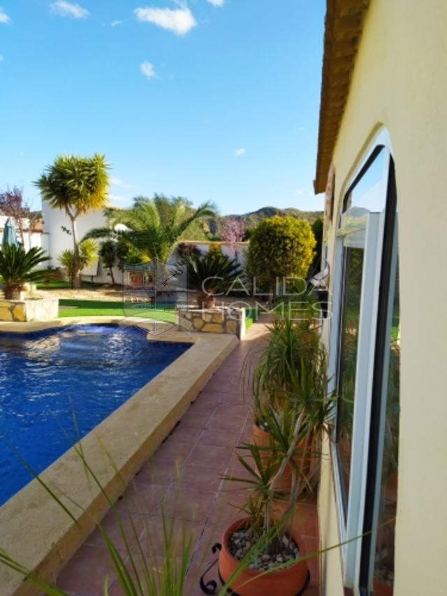 cla7379 Villa Enchantment: Resale Villa for Sale in Arboleas, Almería