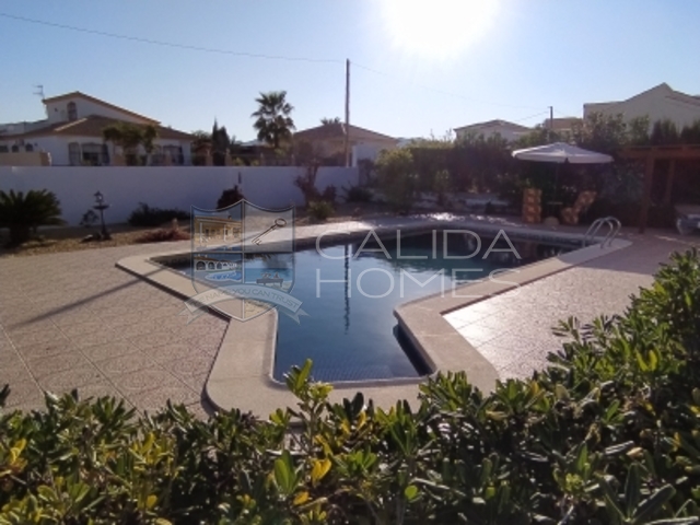 cla7379 Villa Prado: Herverkoop Villa te Koop in Arboleas, Almería