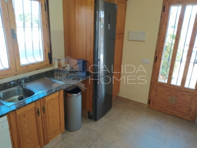 cla7379 Villa Prado: Resale Villa for Sale in Arboleas, Almería