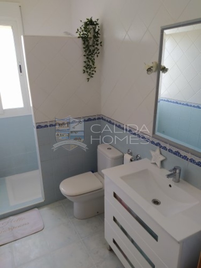 cla7386 Villa Mi Casa es Su Casa : Resale Villa for Sale in Arboleas, Almería