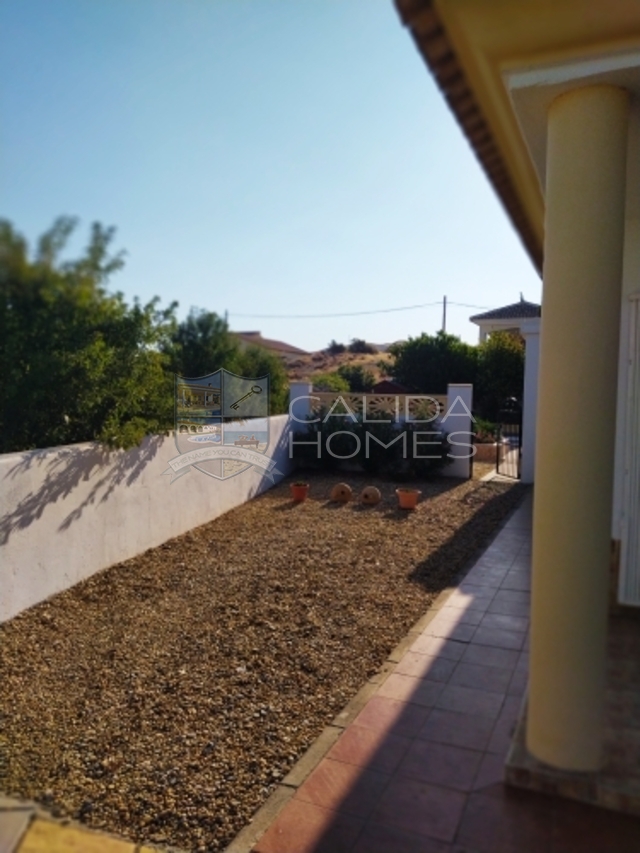 CLA7409 Villa Pajaro de Amor Resale Villa for Sale in Arboleas