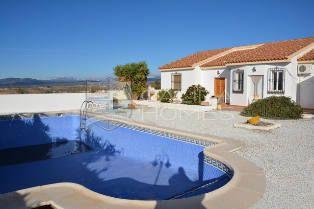 cla7410 Villa Papaya: Resale Villa for Sale in Albox, Almería
