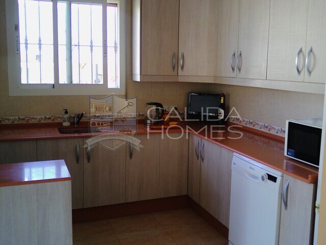 cla7437: Resale Villa for Sale in Arboleas, Almería