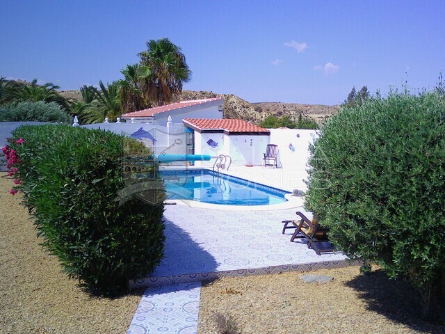 cla7437: Resale Villa for Sale in Arboleas, Almería