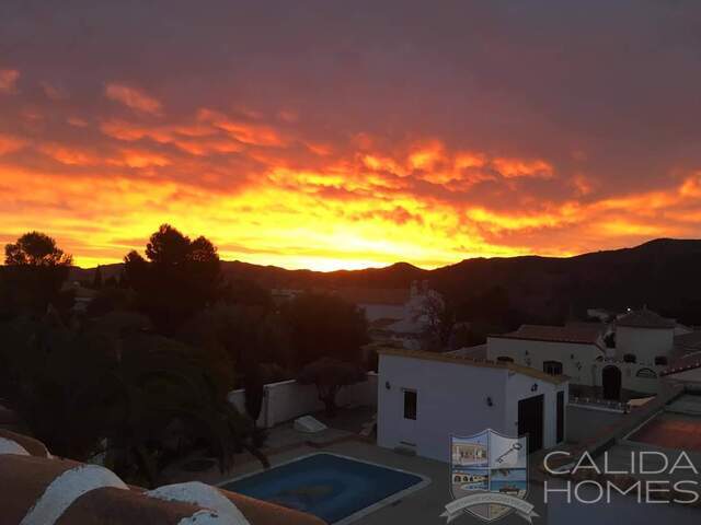 cla7442 Villa Tranquility : Resale Villa for Sale in Arboleas, Almería