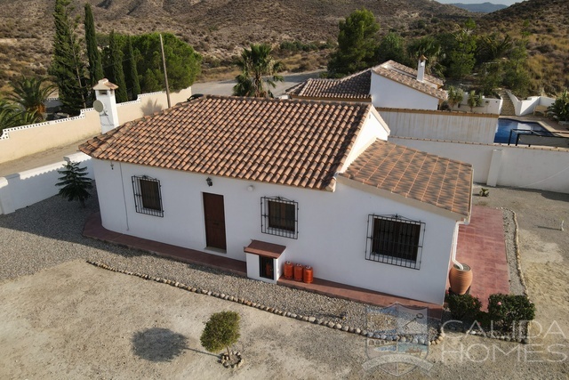 cla7448 Villa Posy : Resale Villa for Sale in Arboleas, Almería