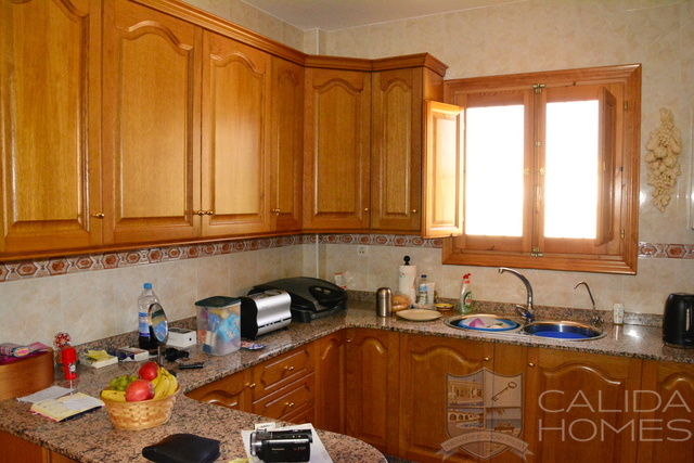 cla7448 Villa Posy : Resale Villa for Sale in Arboleas, Almería