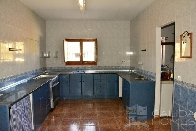 cla7458 villa Crema : Resale Villa for Sale in Albox, Almería
