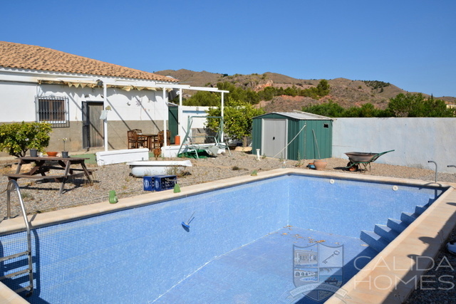 cla7458 villa Crema : Resale Villa for Sale in Albox, Almería