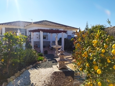 cla7468 Villa Olivia : Resale Villa in Arboleas, Almería