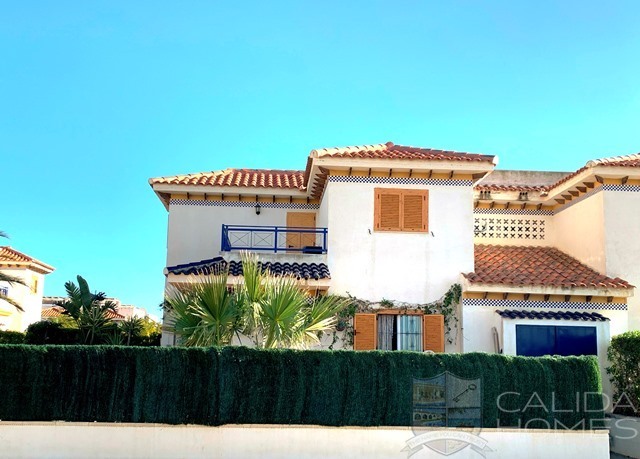 cla7504: Duplex for Sale in Vera Playa, Almería