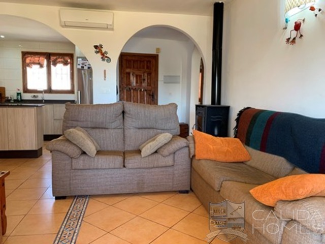 cla7508: Resale Villa for Sale in Mojacar Playa, Almería