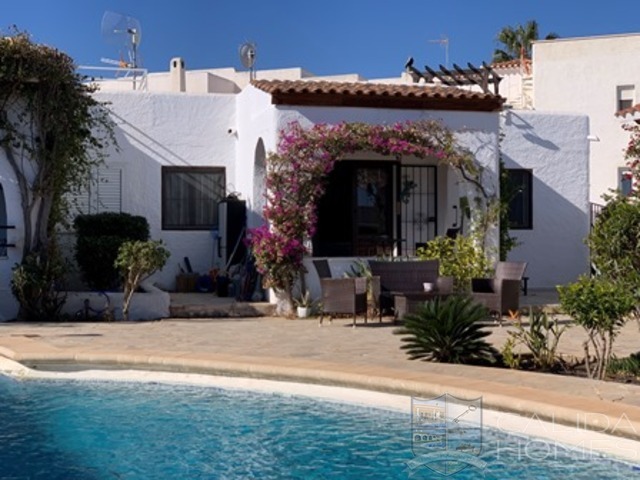 cla7508: Resale Villa for Sale in Mojacar Playa, Almería