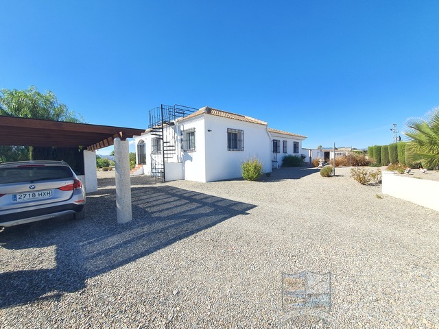 cla7509 Villa Sumptuous : Resale Villa for Sale in Albox, Almería