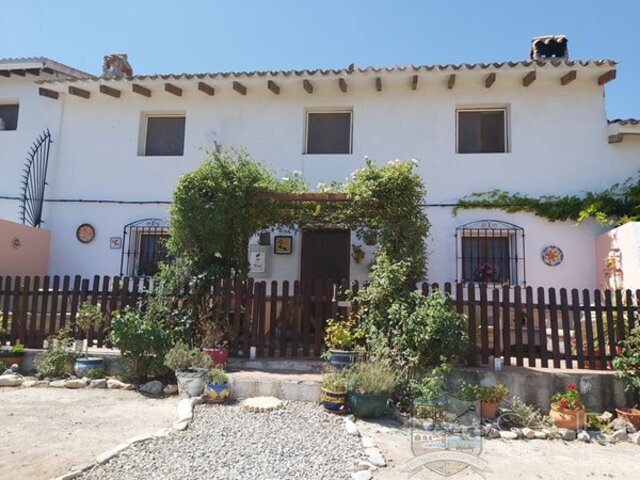 cla7510 Casa Rustica: Village or Town House for Sale in Almanzora, Almería