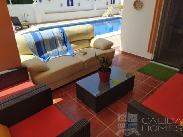 cla7528 Villa Raffa: Resale Villa for Sale in Arboleas, Almería