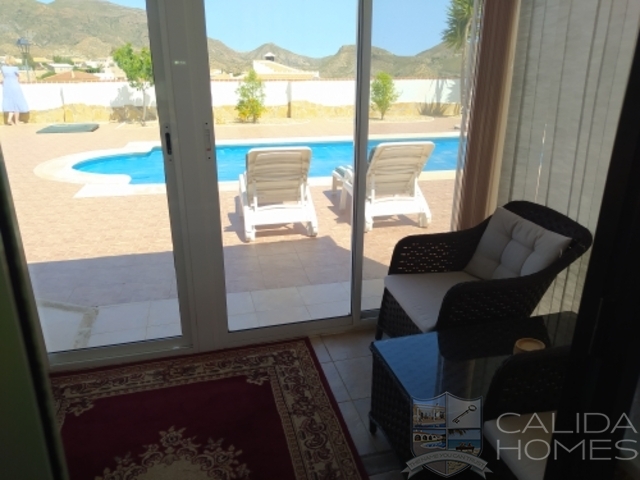 cla7529 Villa Gloriosa: Resale Villa for Sale in Arboleas, Almería