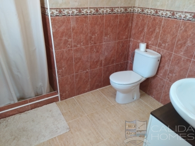 cla7529 Villa Gloriosa: Resale Villa for Sale in Arboleas, Almería