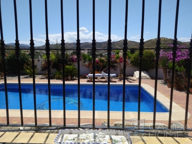 cla7535 Villa Flora : Resale Villa for Sale in Arboleas, Almería