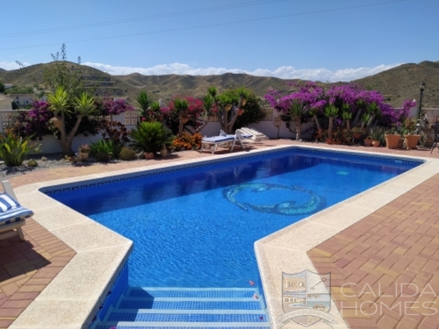 cla7535 Villa Flora : Resale Villa for Sale in Arboleas, Almería