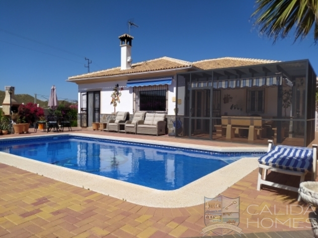 cla7535 Villa Flora : Resale Villa for Sale in Arboleas, Almería