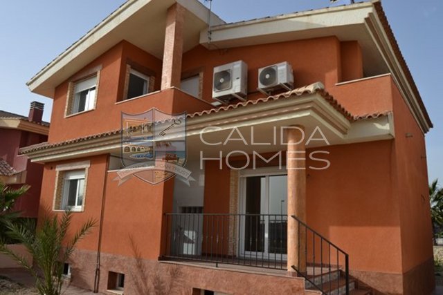 clm273: Vrijstaande Huis met Karakter te Koop in Murcia, Murcia