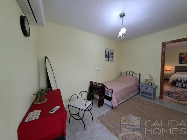 Cortijo Amaras: Village or Town House for Sale in Arboleas, Almería