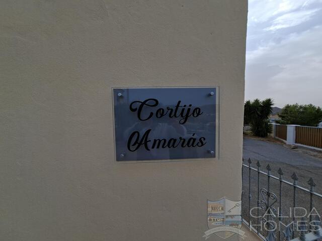 Cortijo Amaras: Village or Town House for Sale in Arboleas, Almería