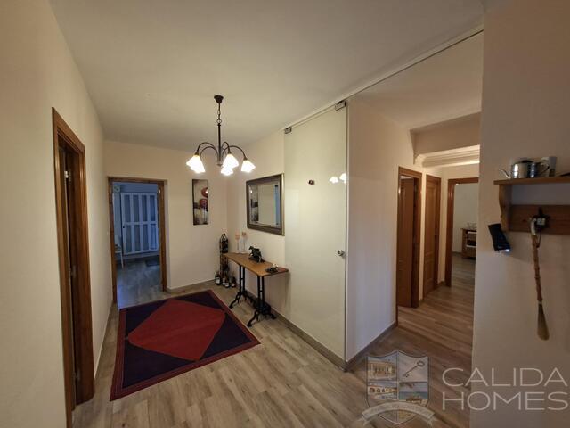 Cortijo Amaras: Village or Town House for Sale in Arboleas, Almería