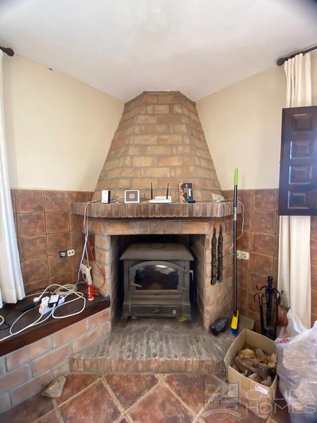 Cortijo Arbol: Detached Character House for Sale in Oria, Almería