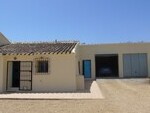 Cortijo Blanco: Detached Character House in Las Pocicas, Almería