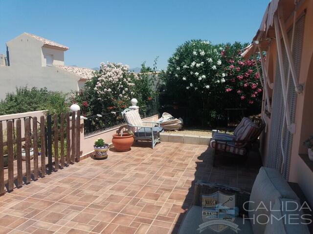 Cortijo Buttercup: Village or Town House for Sale in Arboleas, Almería