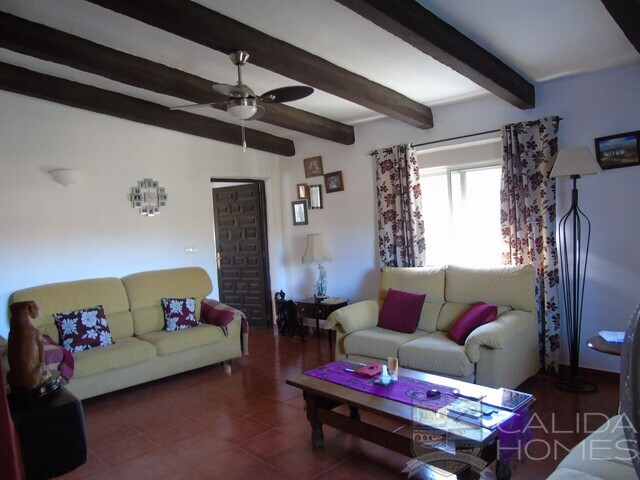 Cortijo Catica: Detached Character House for Sale in Albox, Almería