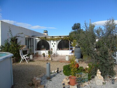 Cortijo Catica: Detached Character House in Albox, Almería