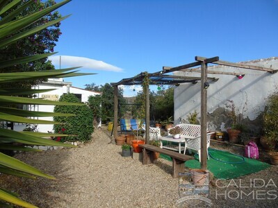 Cortijo Catica: Detached Character House in Albox, Almería