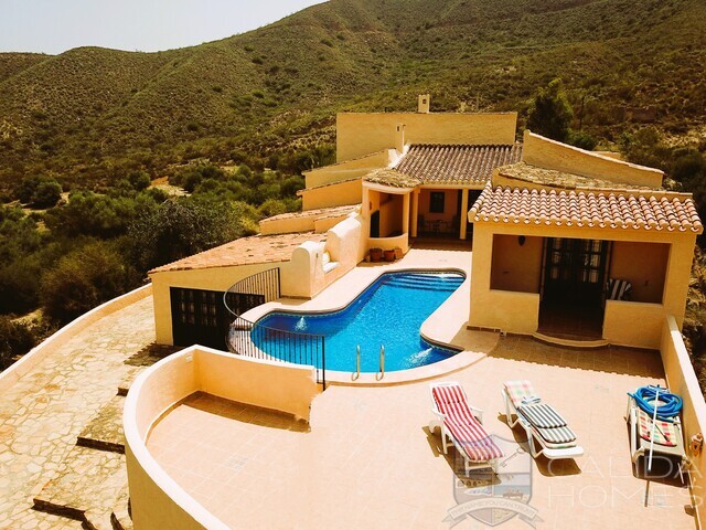 Cortijo Colorado : Detached Character House for Sale in Turre, Almería