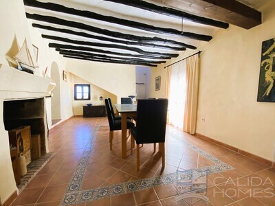 Cortijo Colorado : Detached Character House in Turre, Almería
