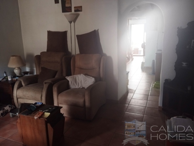 Cortijo Doris: Terraced Country House for Sale in Cantoria, Almería