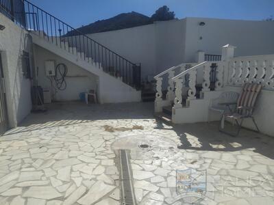 Cortijo Familia: Detached Character House in Almanzora, Almería