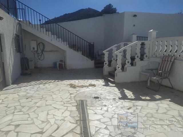 Cortijo Familia: Detached Character House for Sale in Almanzora, Almería