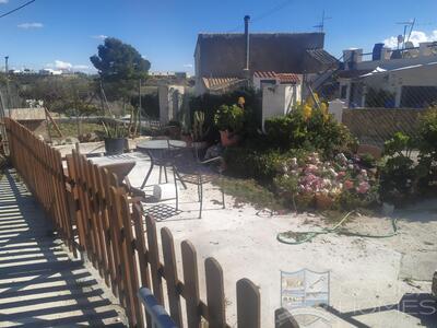 Cortijo Familia: Detached Character House in Almanzora, Almería