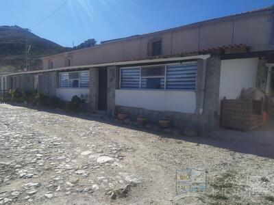 Cortijo Familia: Detached Character House in Almanzora, Almería