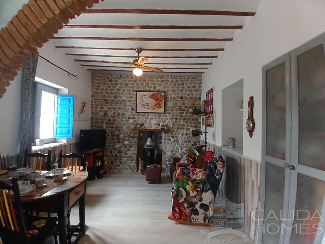 Cortijo Lili : Terraced Country House for Sale in Almanzora, Almería