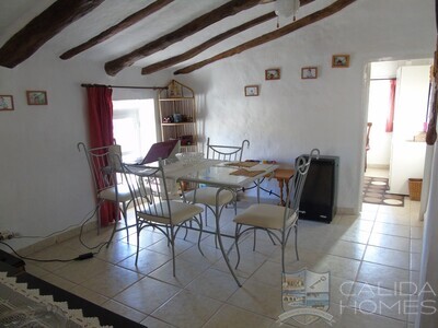 Cortijo Margo: Detached Character House in Albanchez, Almería