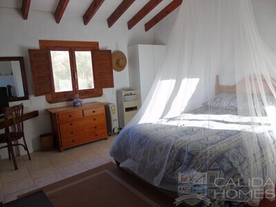 Cortijo Margo: Detached Character House in Albanchez, Almería